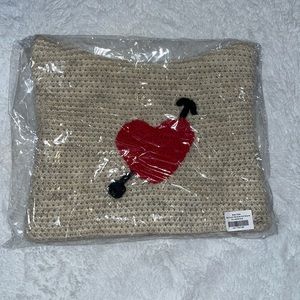 BILLIE EILISH CUPID REVERSIBLE KNIT BEANIE